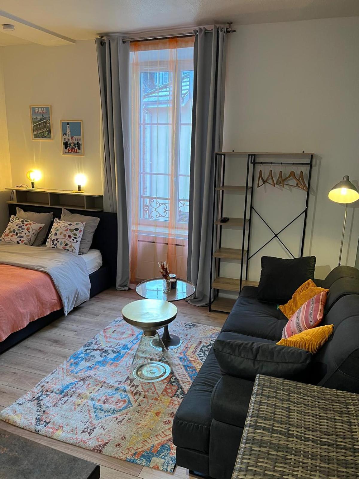 Studio Cosy En Coeur De Ville Pau Εξωτερικό φωτογραφία
